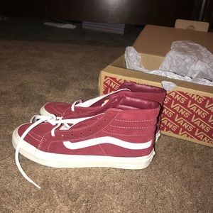 VANS. Size 9. Never worn before